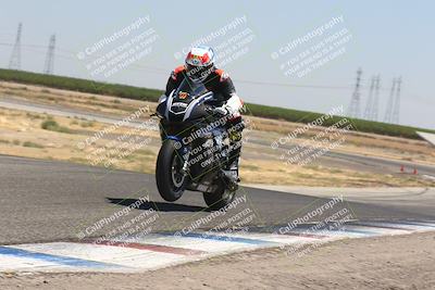 media/Aug-04-2024-TrackDaz (Sun) [[e1ff0814b6]]/Group A/12pm (Wheelie Bump)/